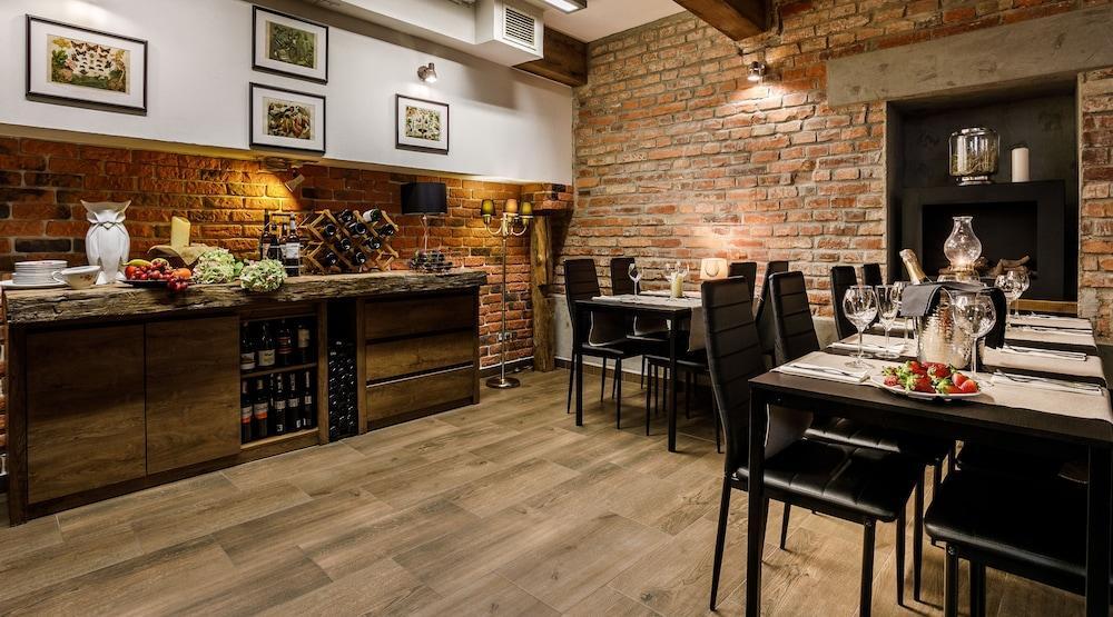 Art & Garden Hotel apartamentowy 3*